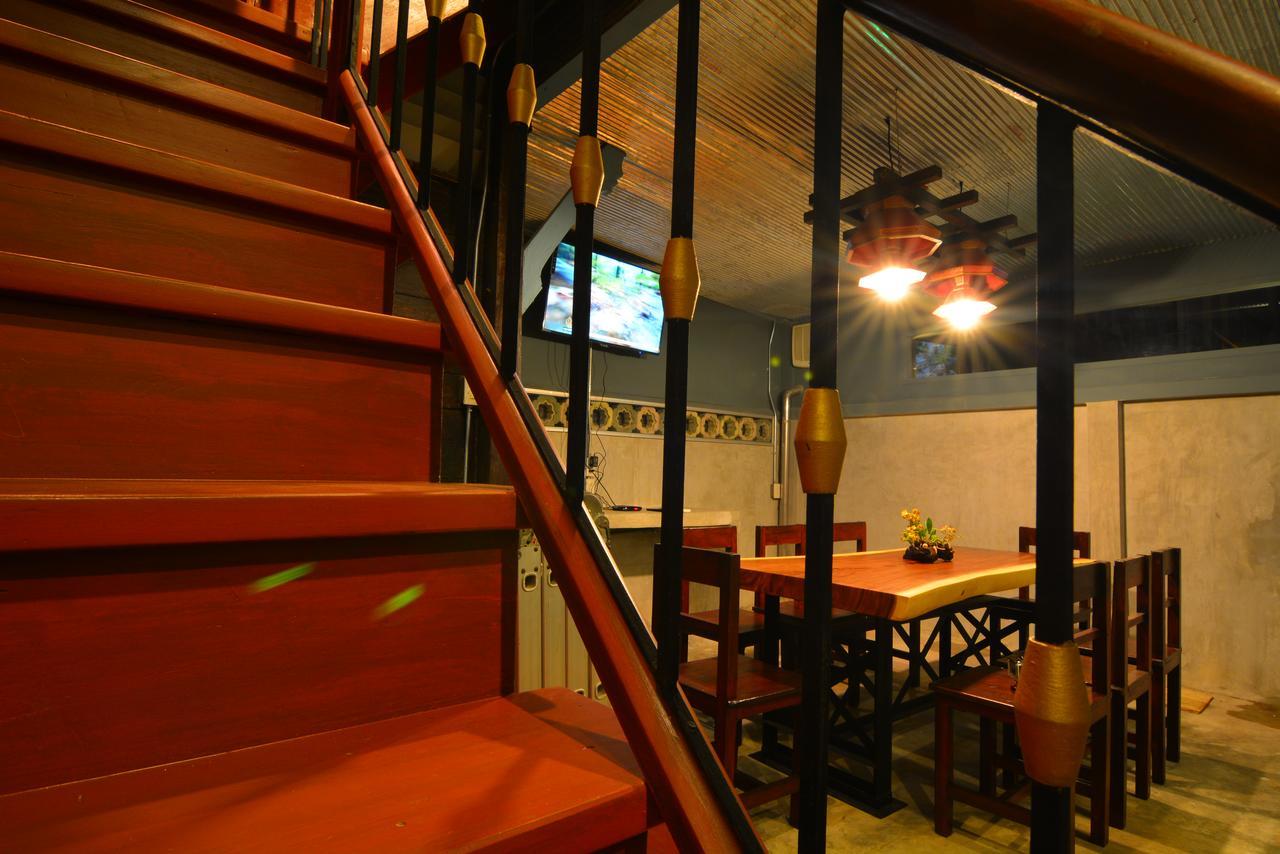 בנגקוק La Moon Hostel מראה חיצוני תמונה