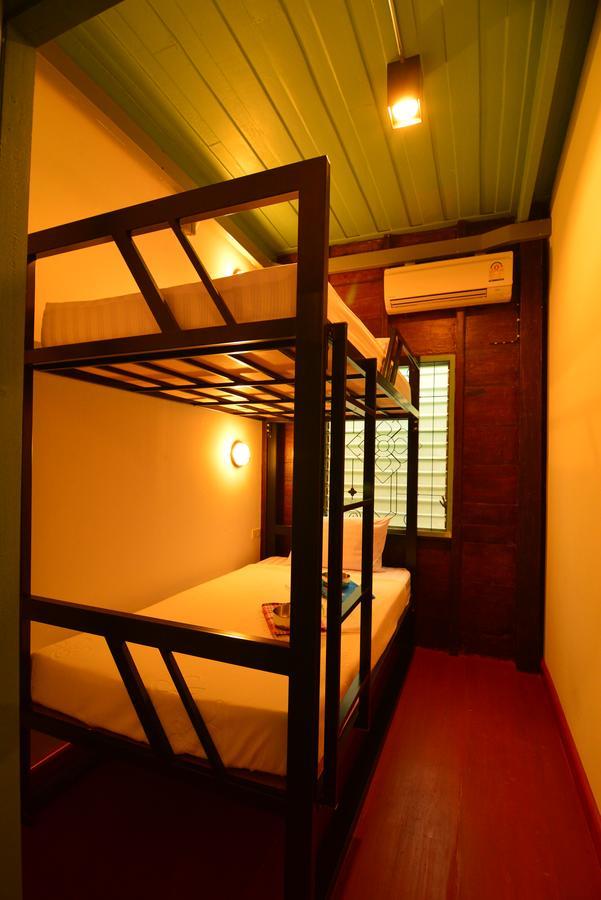בנגקוק La Moon Hostel מראה חיצוני תמונה